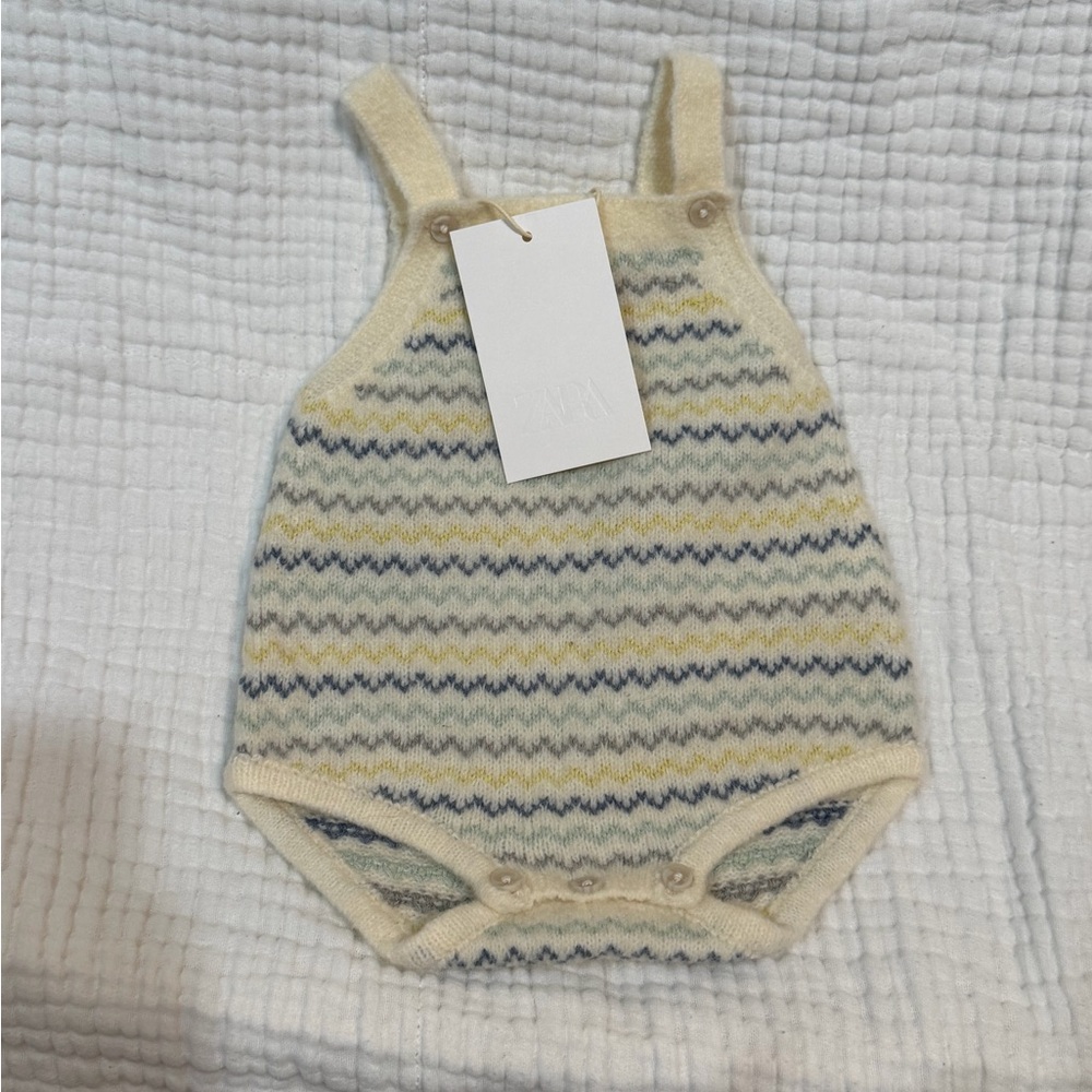 Zara Cream and Blue Baby Knit Outfit